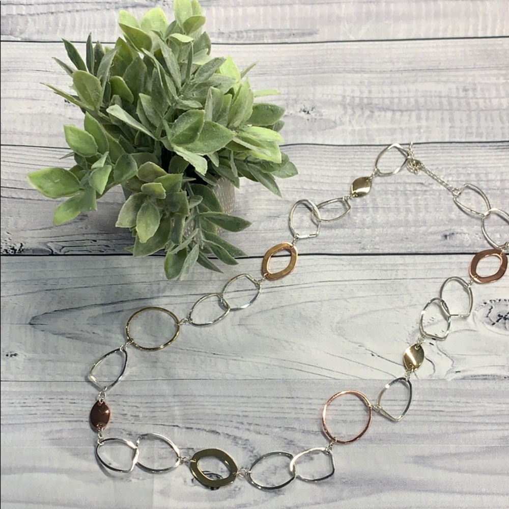 🎉HP🎉 Tri Colored Costume Jewelry Necklace